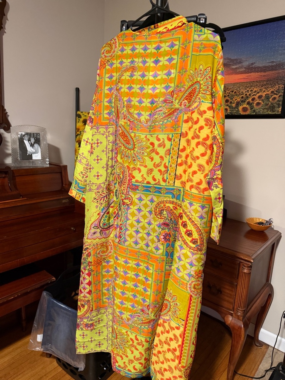 Raj Colorful Geometric & Paisley Print Kimono - Picture 5 of 6